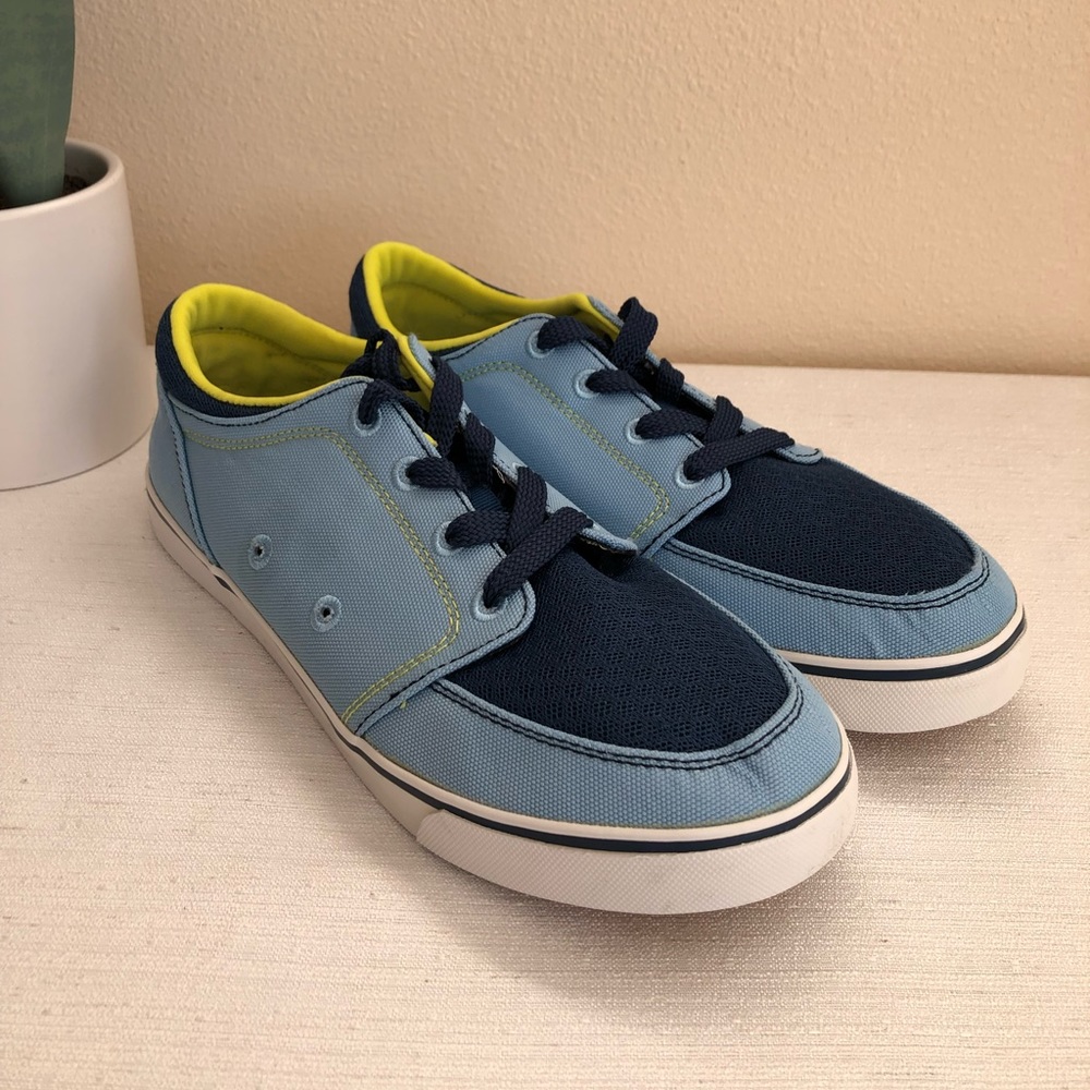 NRS Vibe Light Blue/Navy Canvas Lace Up Casual Water Sneakers Men’s 9